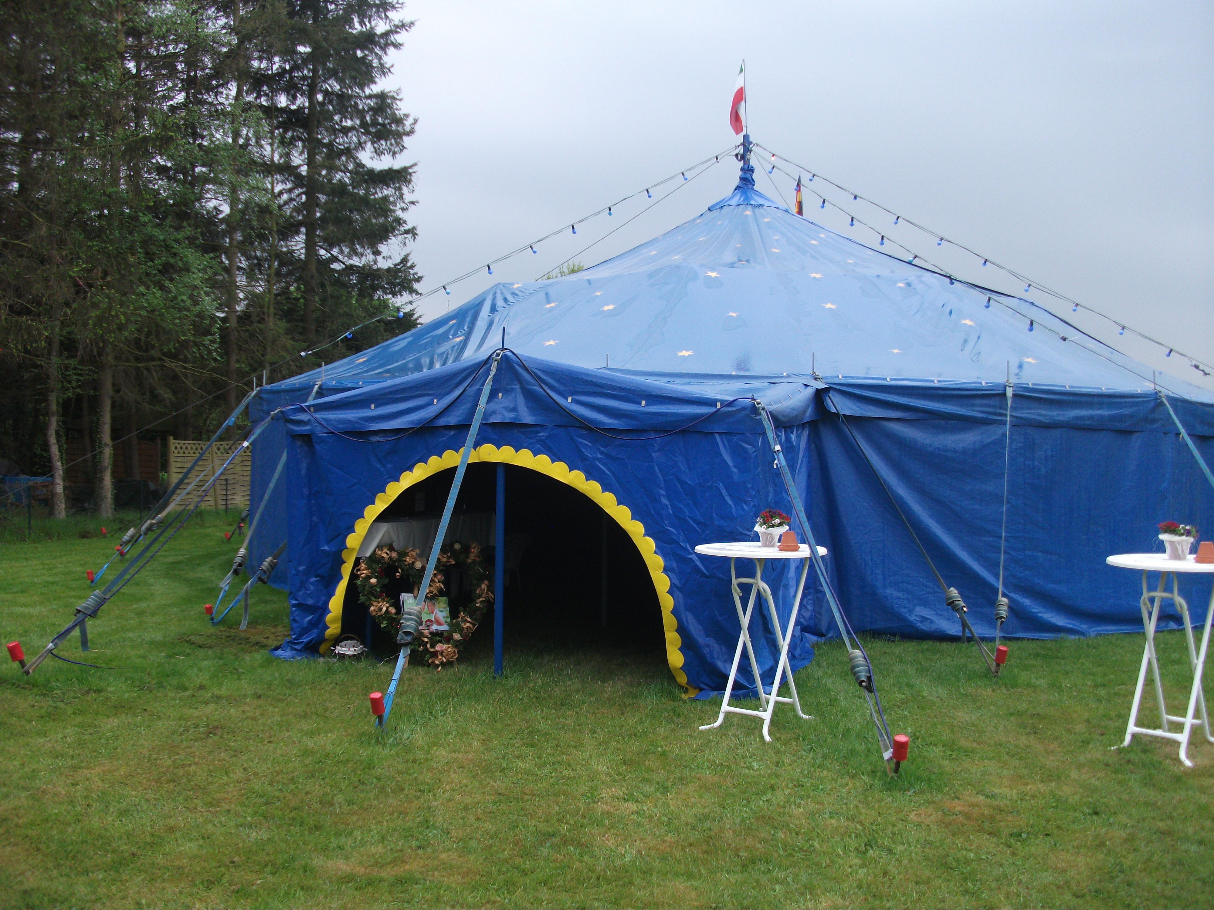 1-Mast-Zelt  14m rund 154qm